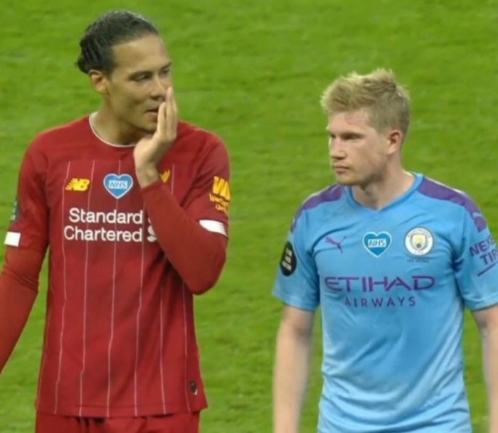 灾难级表现！科纳特面对哈兰德和多库的1v1，两次被对方进球（崩盘级发挥！科纳特在与哈兰德和多库的1v1中两度被破门）