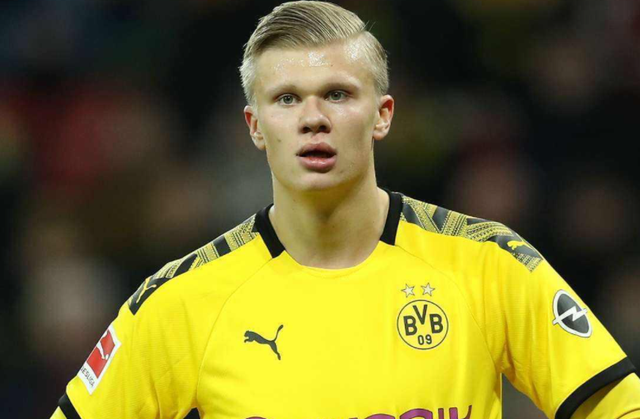 德甲半场：基尼洛斯1射1传，卡德破门，奥格斯堡2-0勒沃库森（德甲半场战报：奥格斯堡2-0领先勒沃库森，基尼洛斯传射建功，卡德破门）